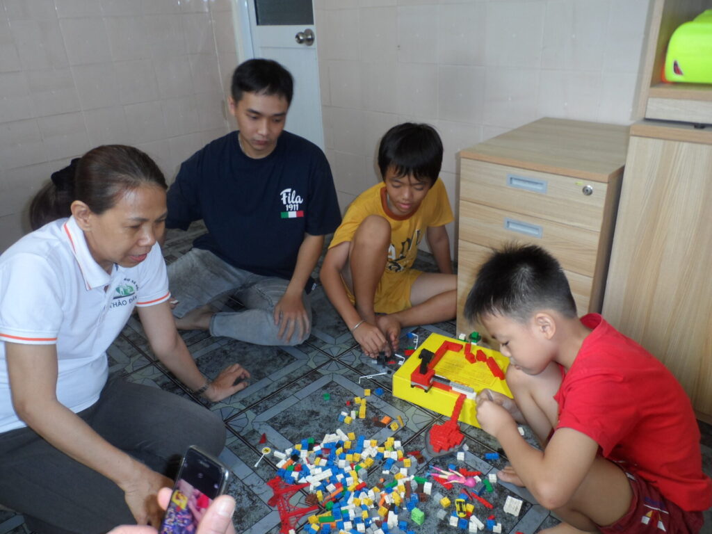 Les Amis des Enfants du Monde agissent au Vietnam